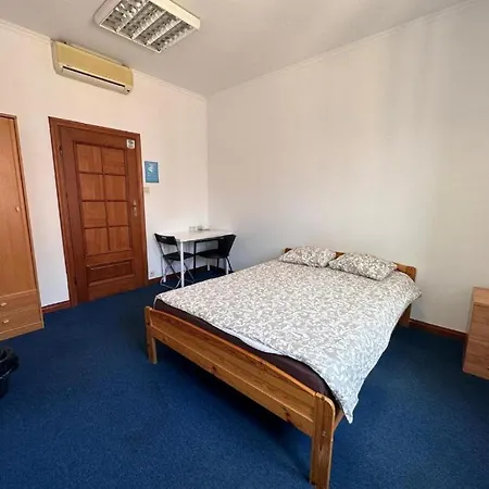 Erasmus Bed & Breakfast Poznań