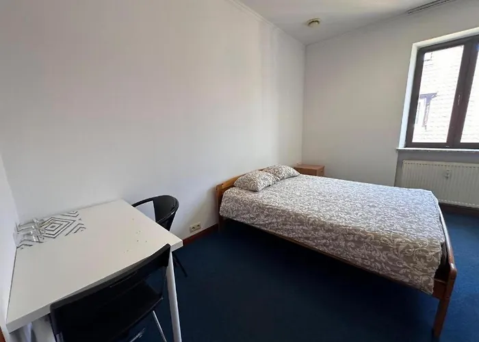 Erasmus Bed & Breakfast *