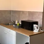 فندق مبيت وإفطار Erasmus *